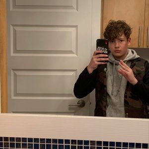 Meet your Posher, Zack